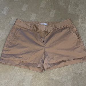 Vineyard Vines Khaki shorts